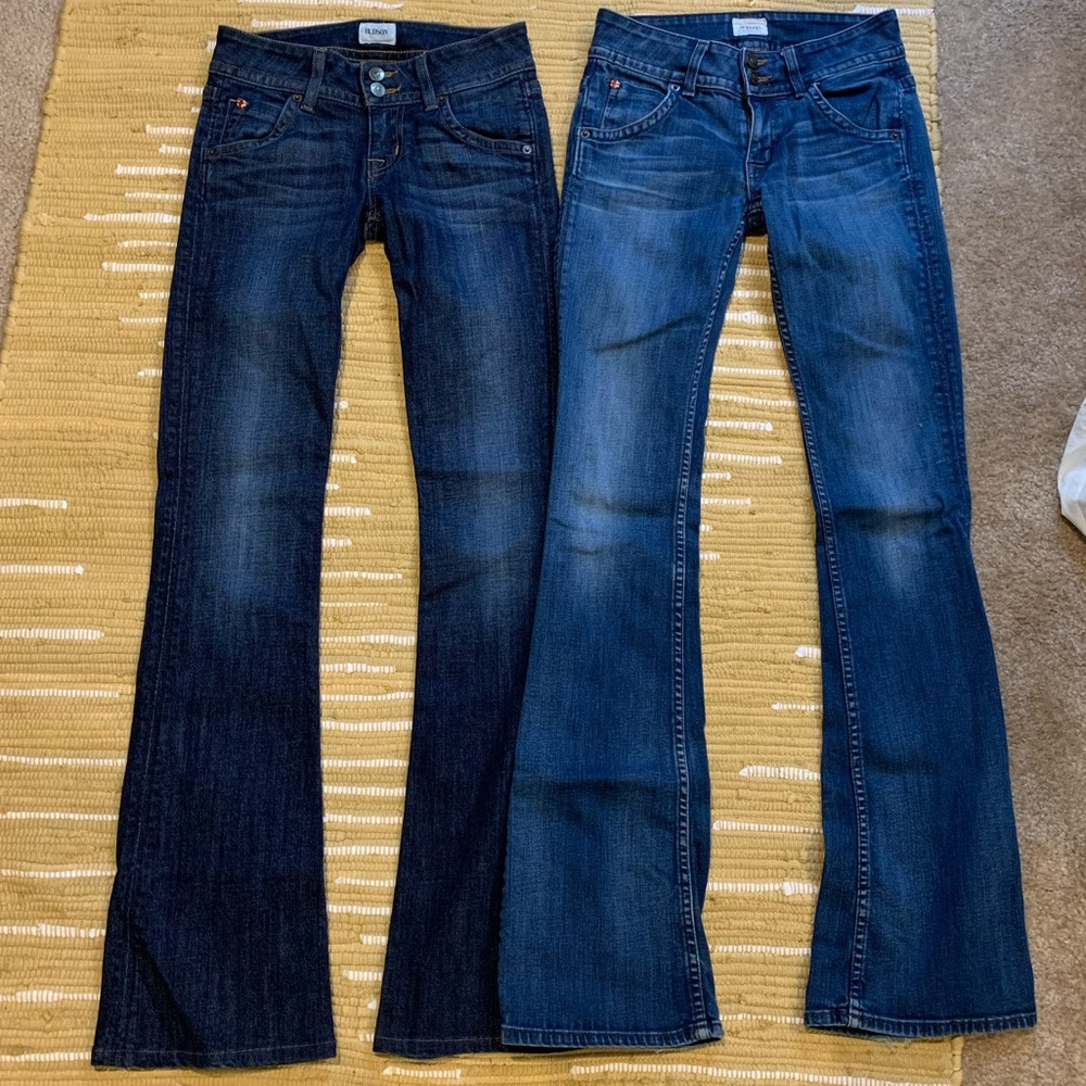 2 pairs Hudson Signature bootcut jeans 24